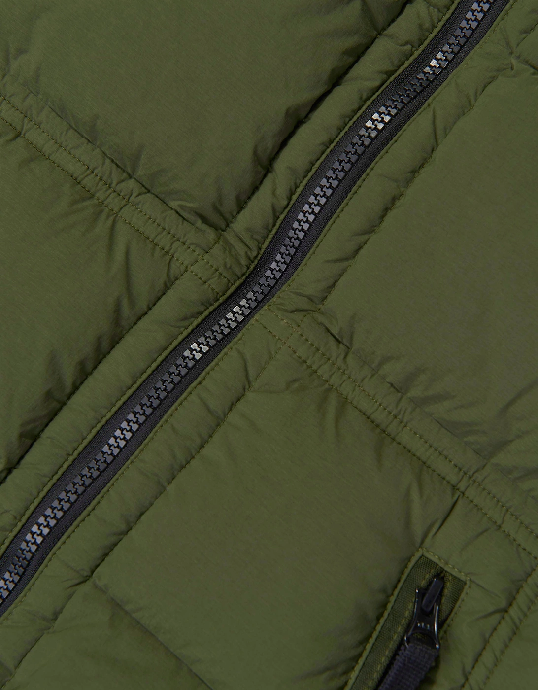Stone Island Boys Seamless Tunnel Nylon Down Gilet in Green