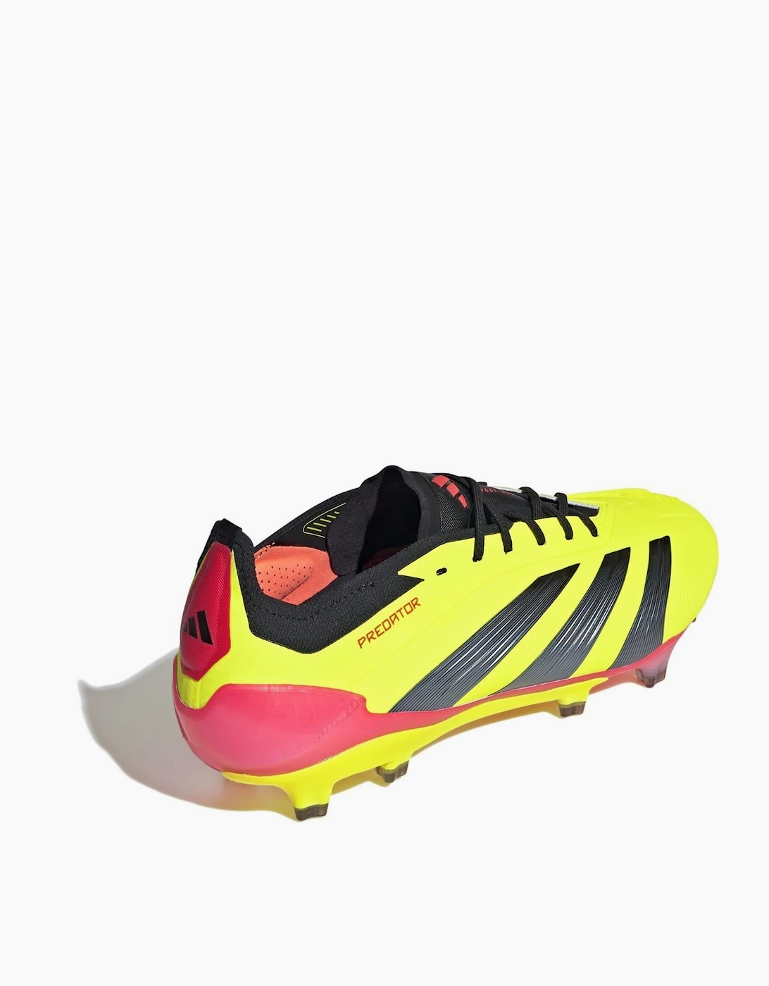 Predator 24 Elite Low Firm Ground Football Boots