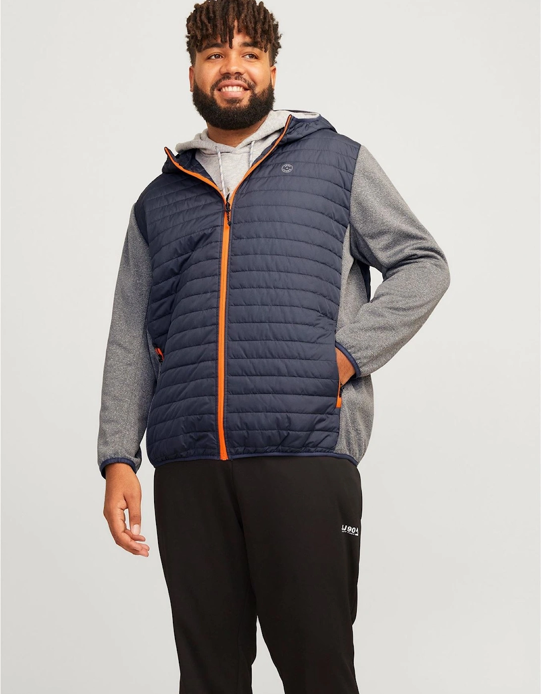 Solid Patterned Hooded Ribbed Cuff Puffer Jacket