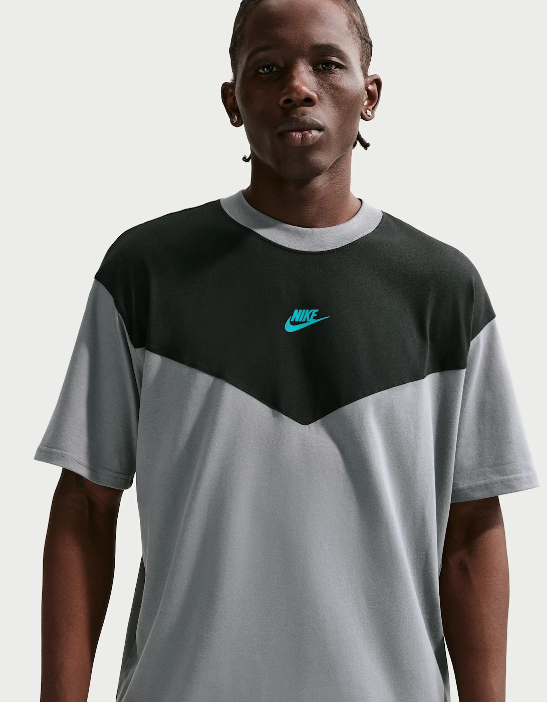 Nike Men's Nike Sportswear T-Shirt Grey/Black Blue Logo