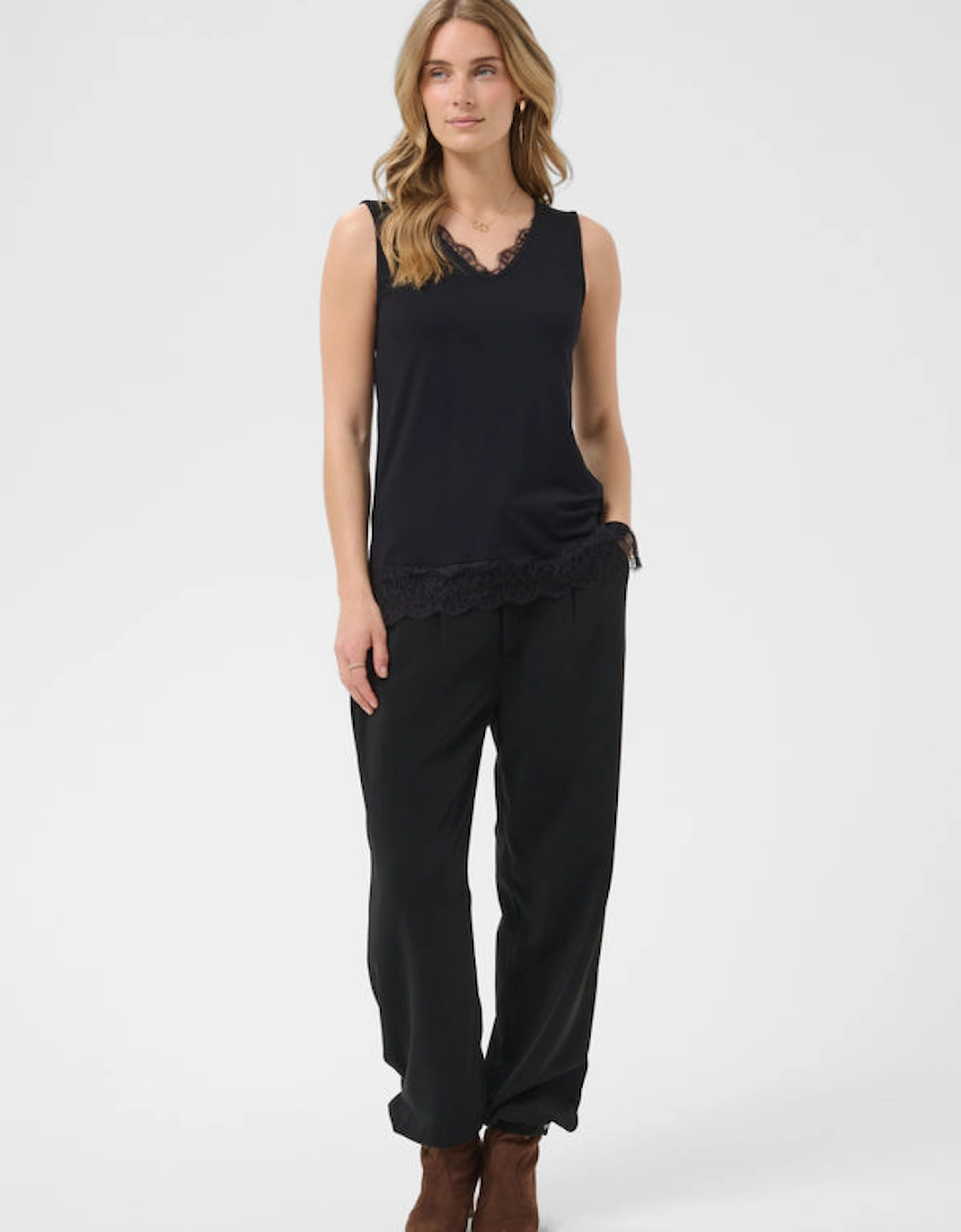 Alvaia jersey top in black