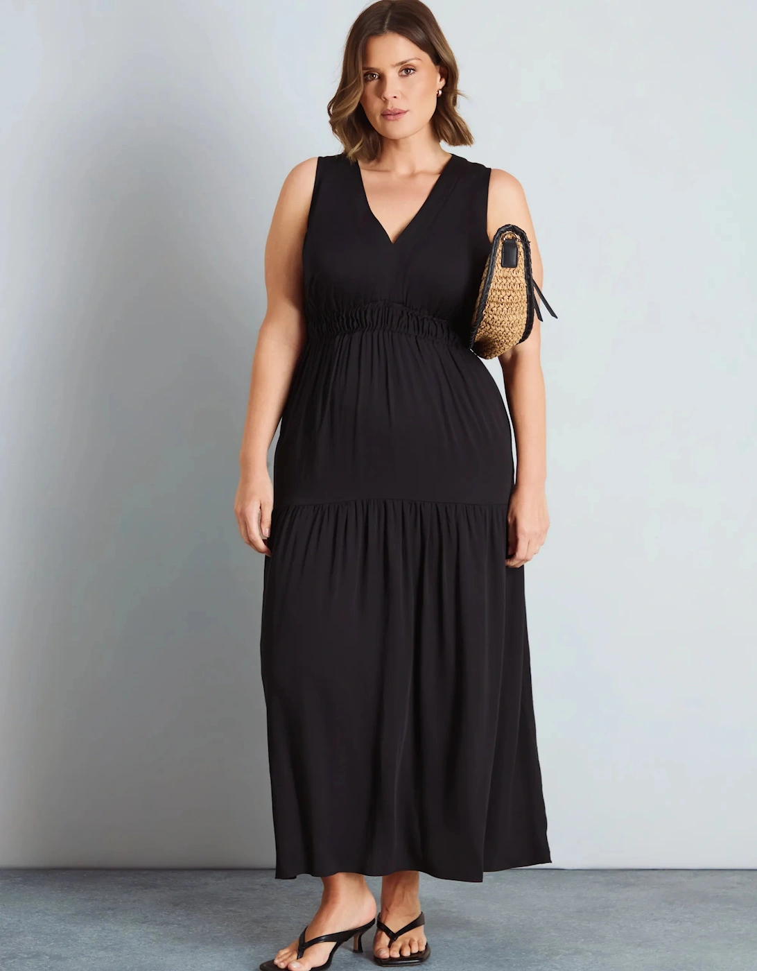 Live Unlimited London Live Unlimited London Women's Black Tiered Sleeveless Maxi Dress