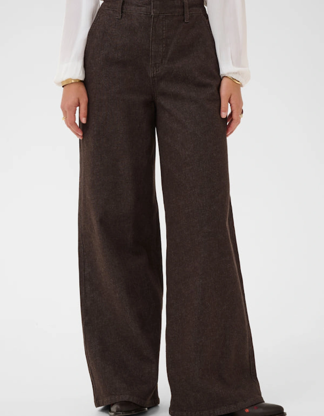 Visti jeans in chocolate