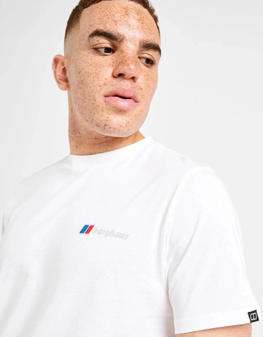 Berghaus Mens Threshold Peak Mountain Graphic T Shirt in White Blue