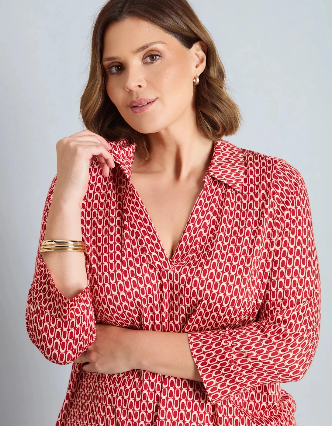 Red Geo Print 3/4 Sleeve Collared V-Neck Jersey Top
