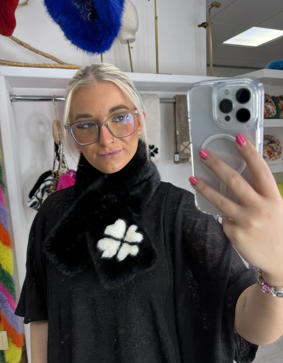 Handmade Bamboo Faux Fur Lucky Clover Scarf