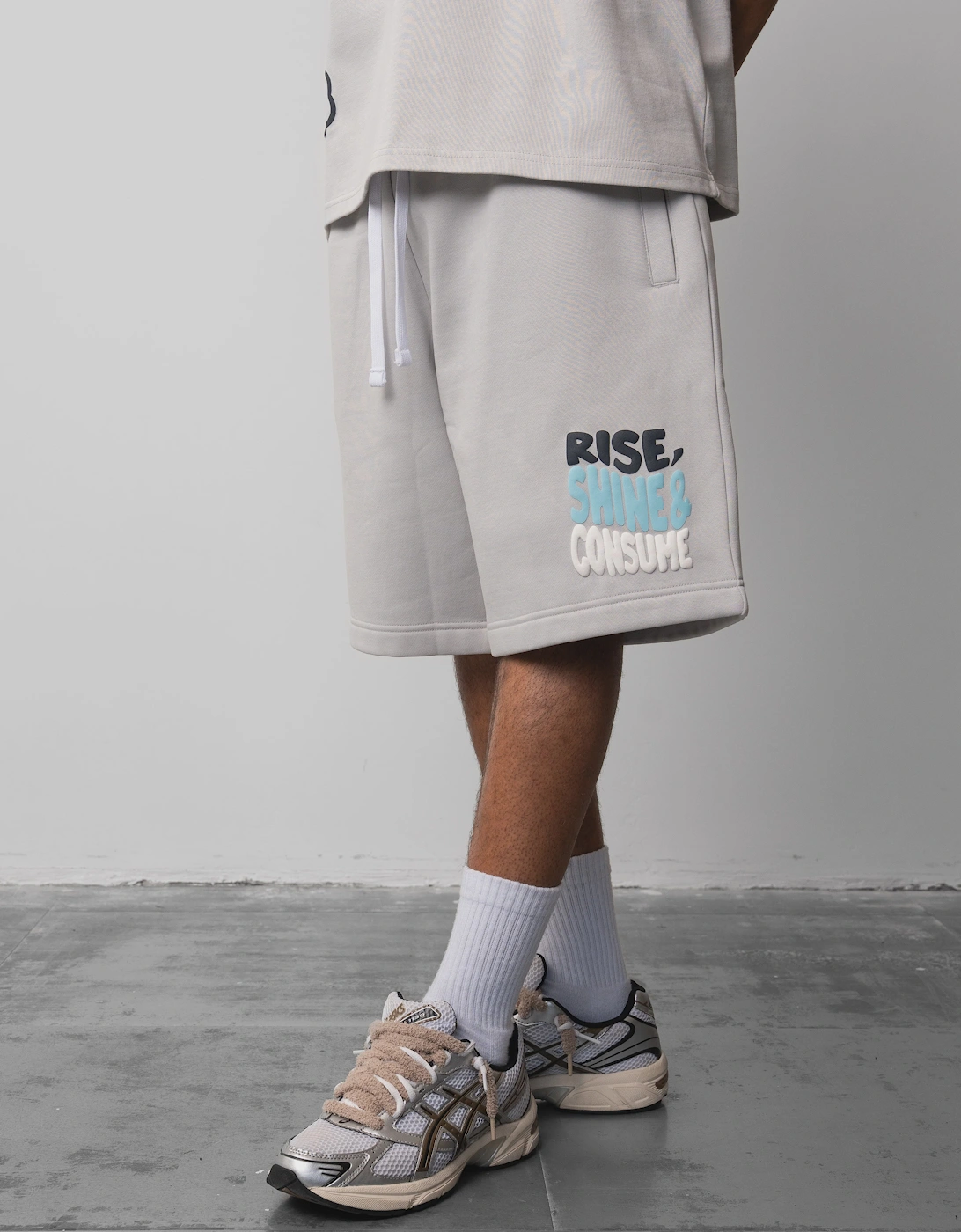 Fresh Flavours Rise, Shine & Consume Sweat Shorts - Lt Grey/Blue
