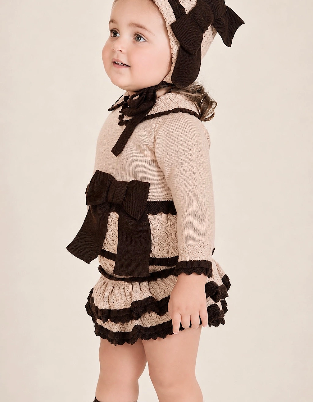 Girls Camel and Brown Bonnet