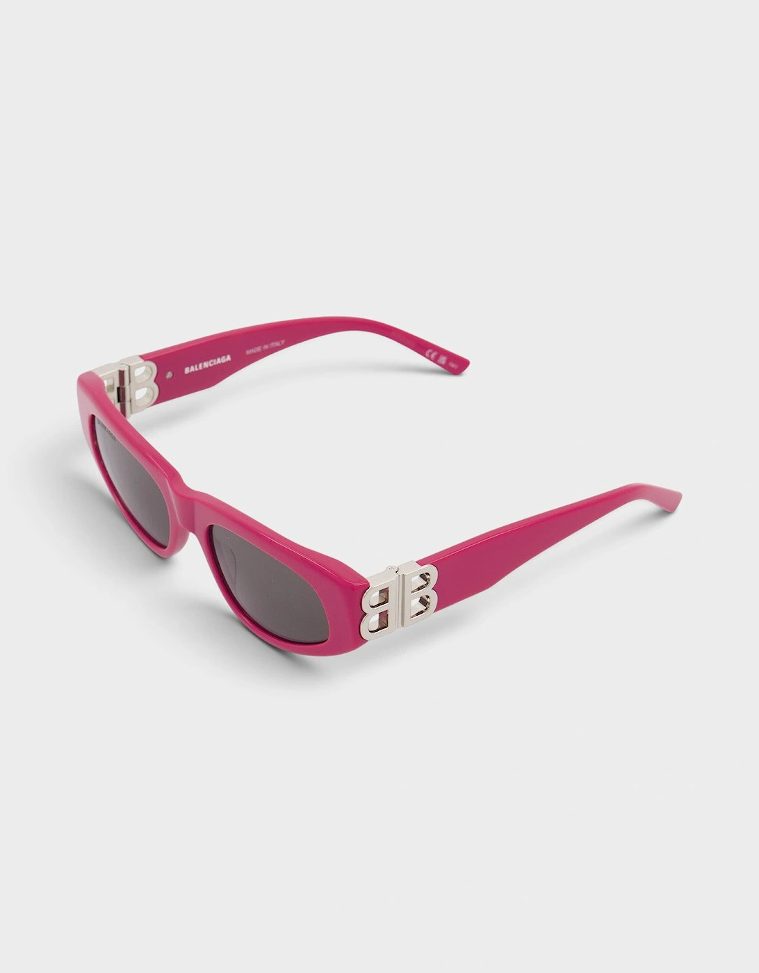 Logo Plaque Cat Eye Sunglasses Pink