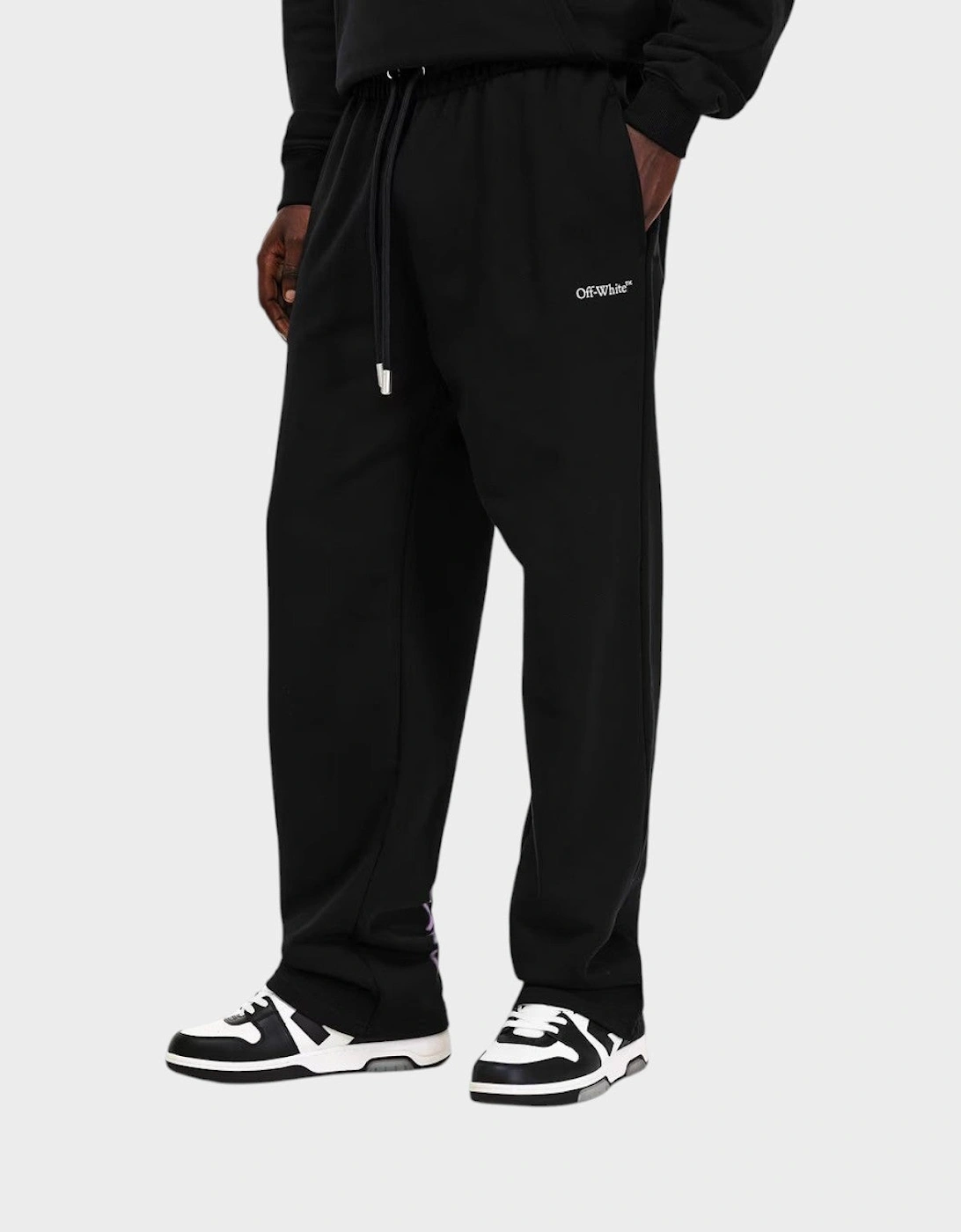 Vanish Arrow Closed Hem Fleece Sweatpants Black