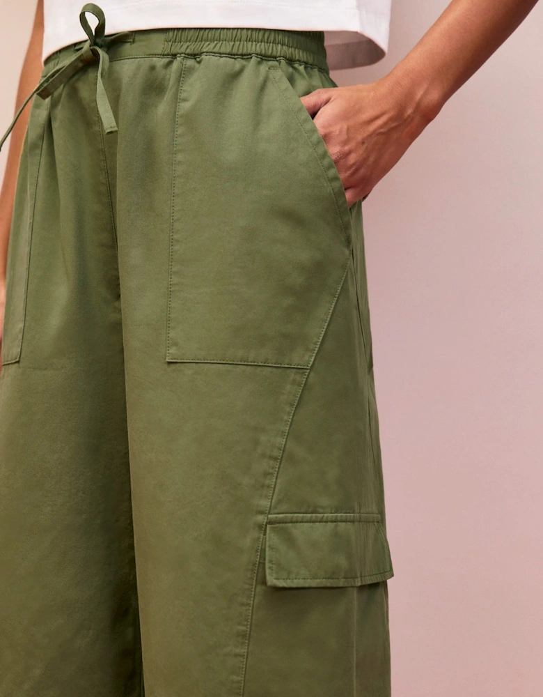 Khaki Cargo Pocket Trousers