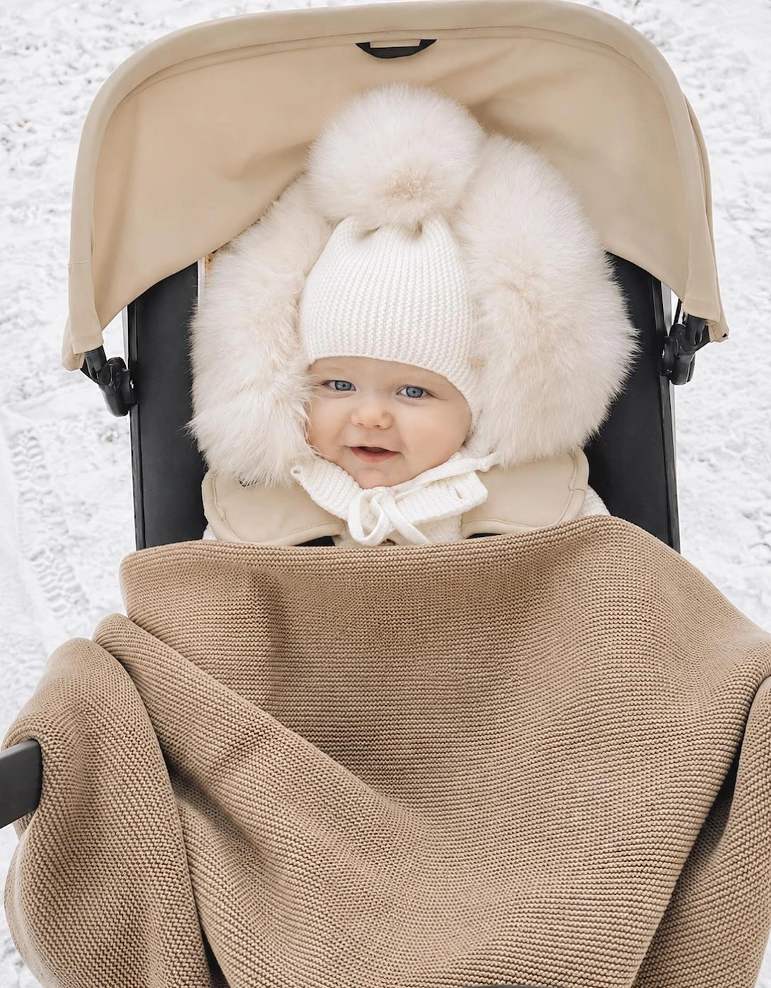 Ivory Knit Real Fur Tie Hat