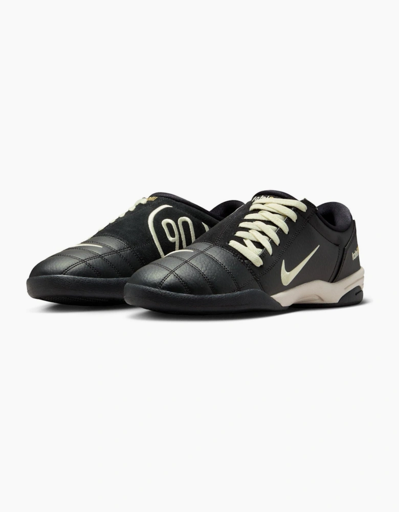 Total 90 Low Top Lace-Up Sneakers