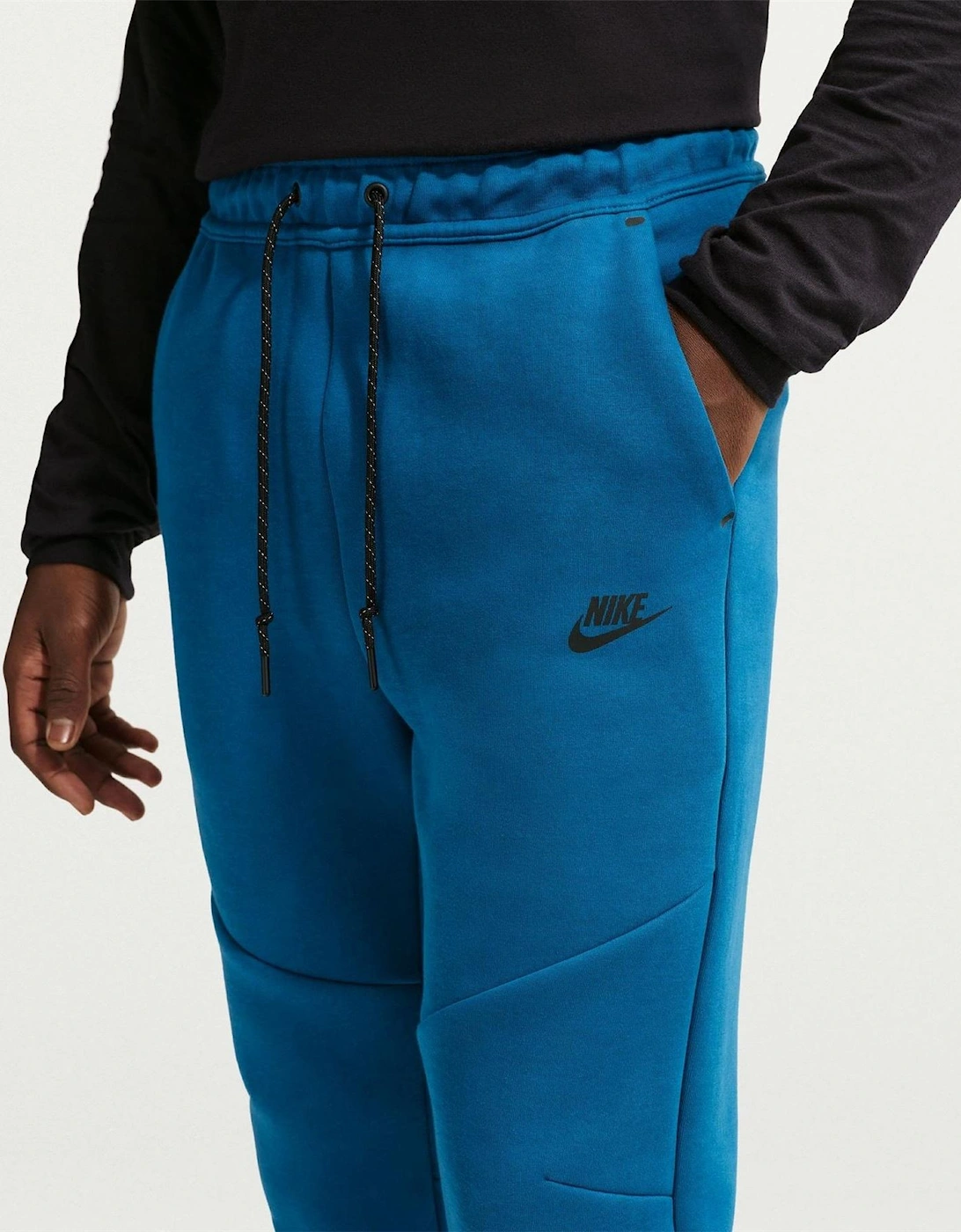 Solid Patterned Tapered Slim Joggers