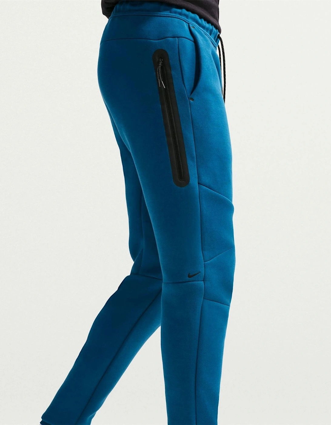 Solid Patterned Tapered Slim Joggers