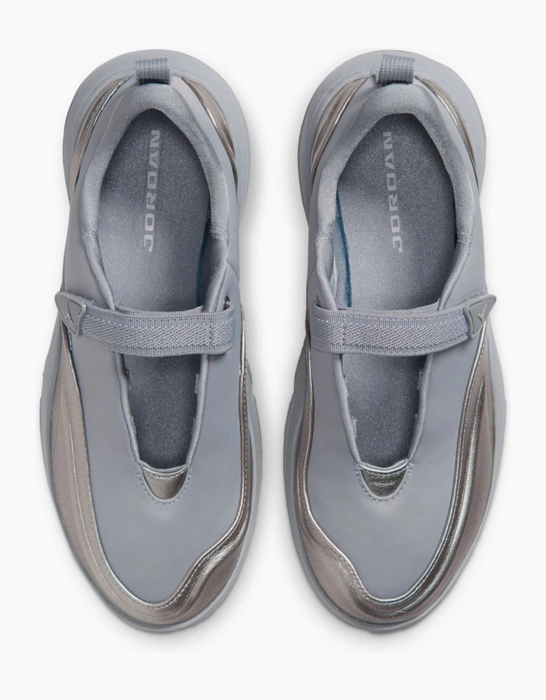 Point Canvas Low Top Sneakers
