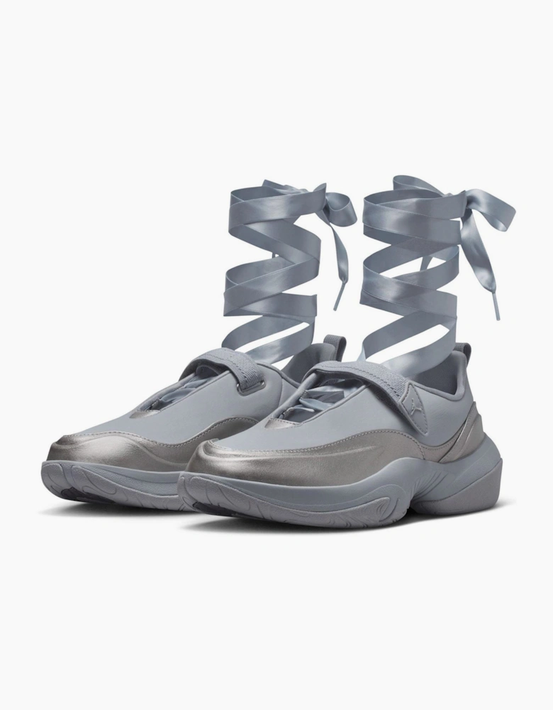 Point Canvas Low Top Sneakers