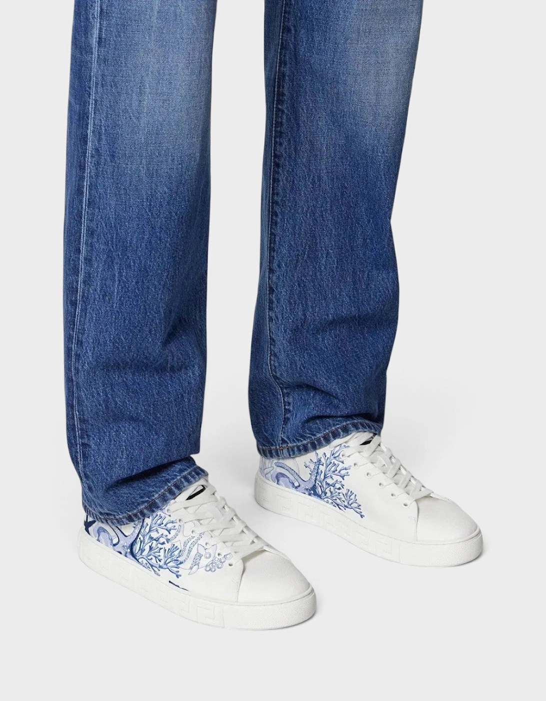 Coral Theatre Greca Sneakers White Blue