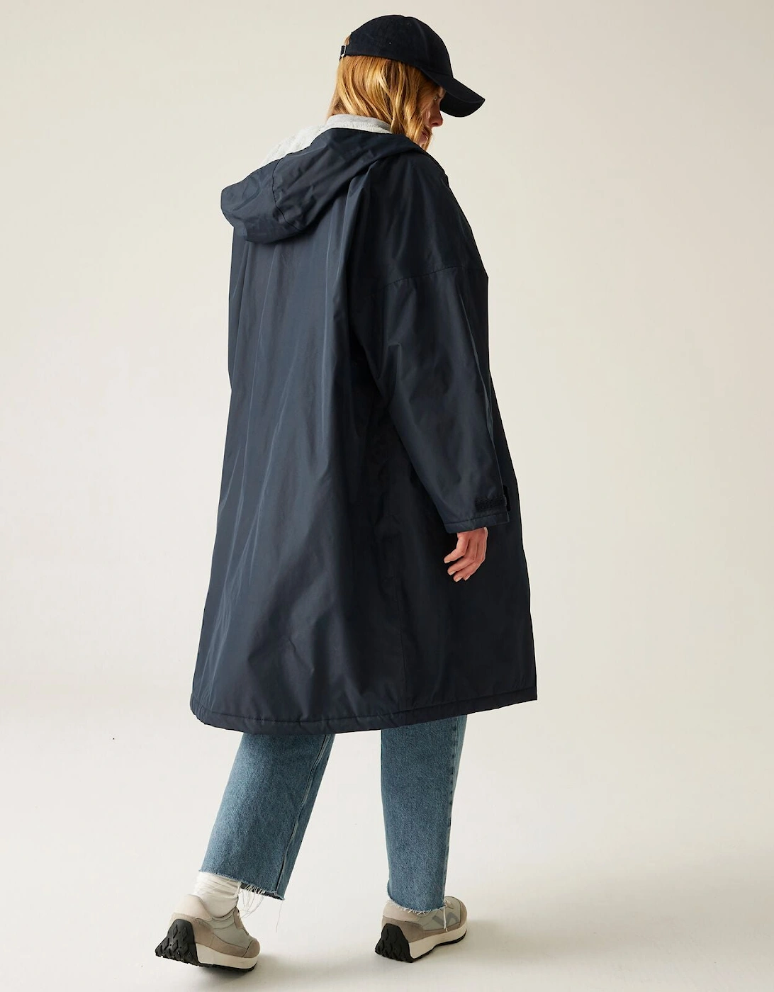 Regatta Outdoor Active Adults Waterproof Changing Robe