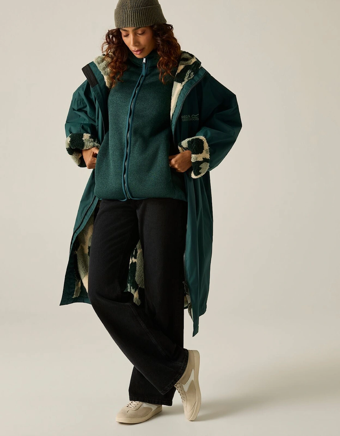 Regatta Outdoor Active Adults Waterproof Changing Robe