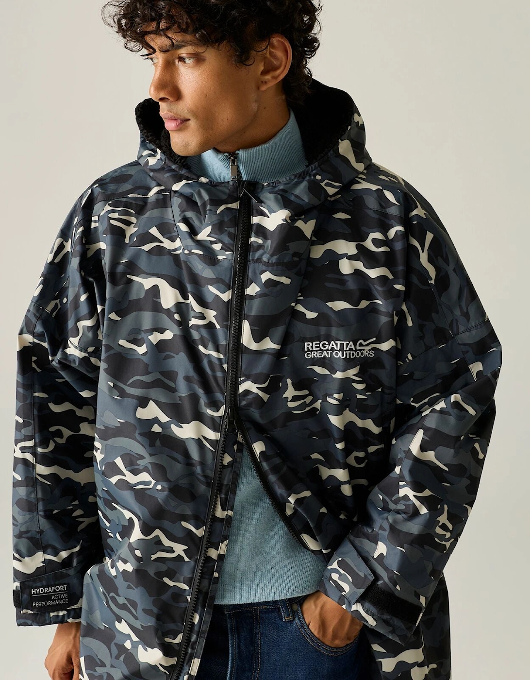 Regatta Outdoor Active Adults Waterproof Changing Robe