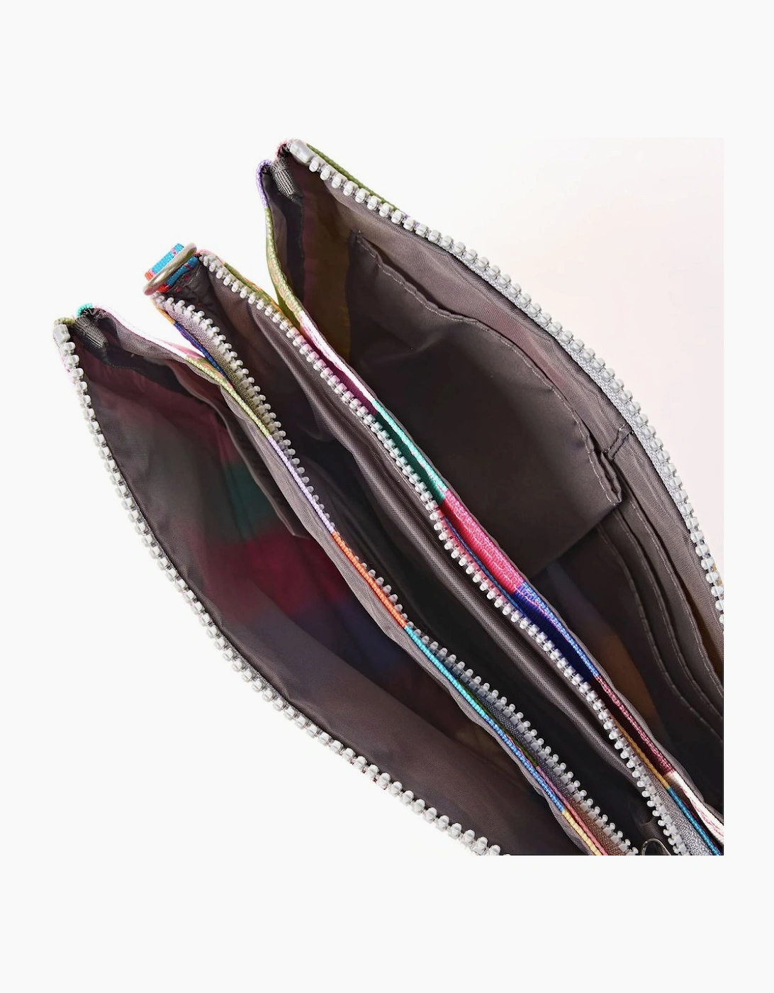 Carnaby XL Crossbody Bag