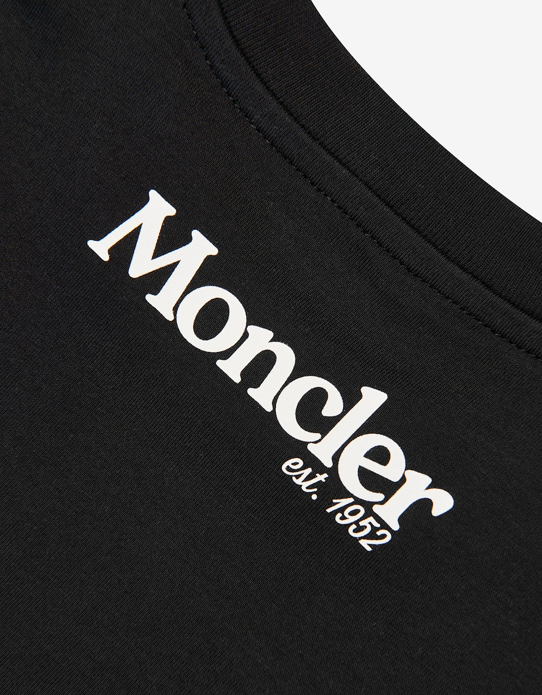 Moncler Enfant Boys Logo T-Shirt in Black