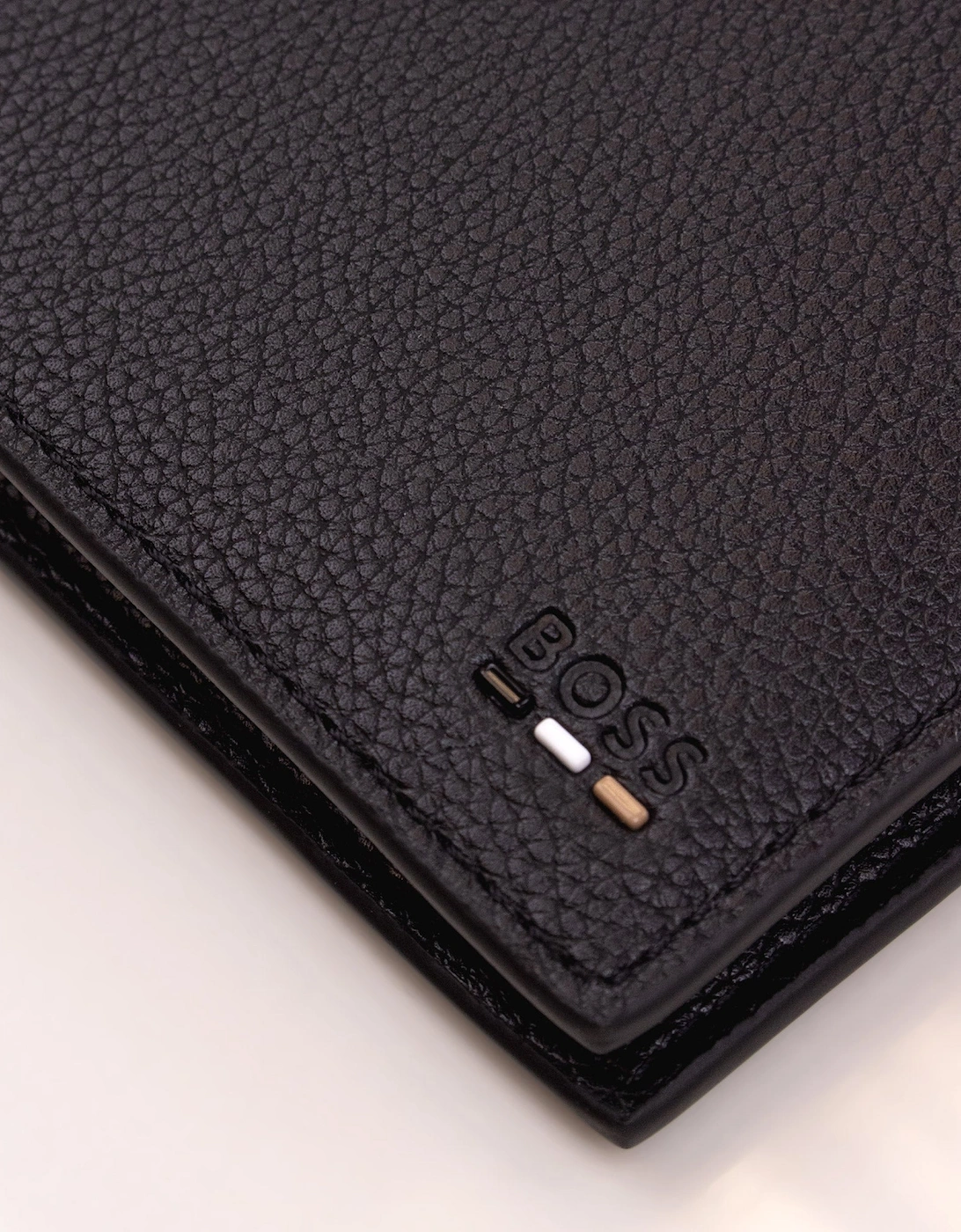 Hugo Boss Ray 8cc Card Wallet BLACK 001