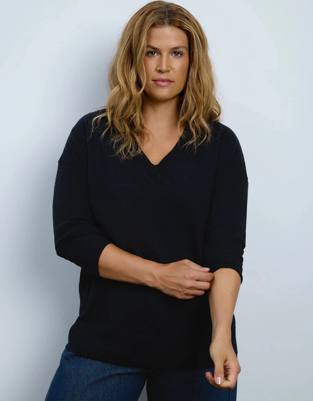Black V Neck Knitted Jumper With Cashmere