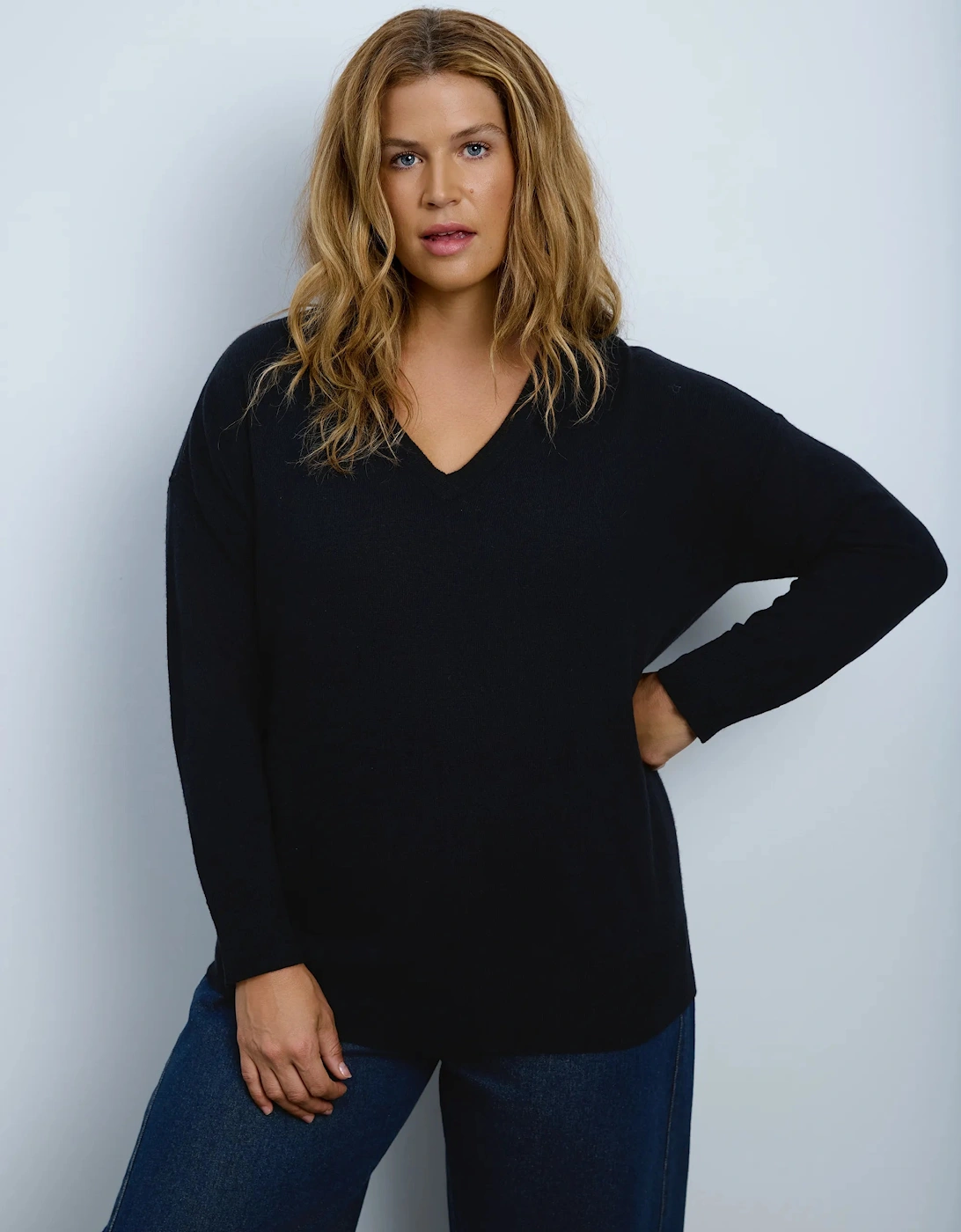 Black V Neck Knitted Jumper With Cashmere