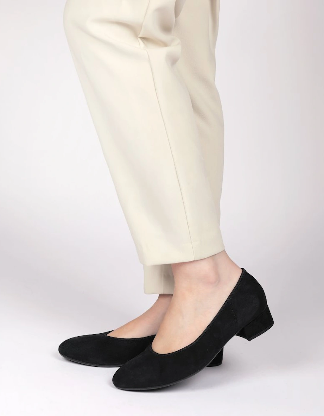 Betty Womens Court Shoes