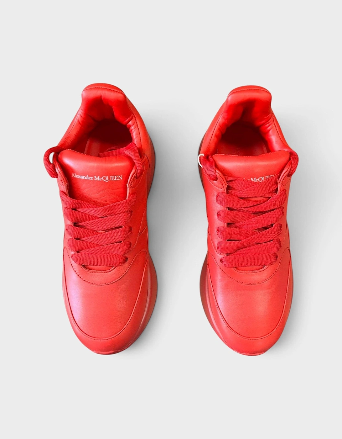 Oversized Runner Red