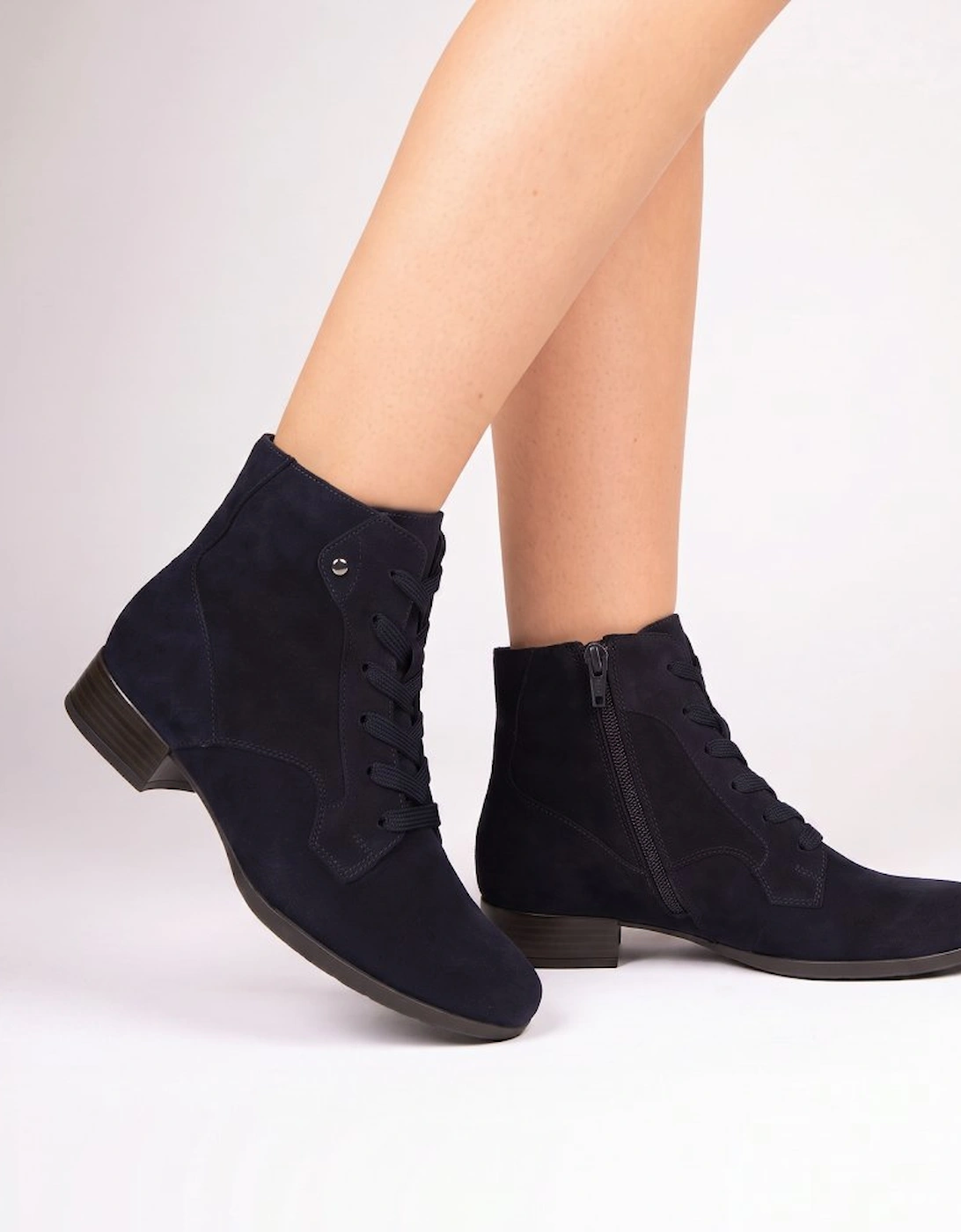 Balban Womens Ankle Boots
