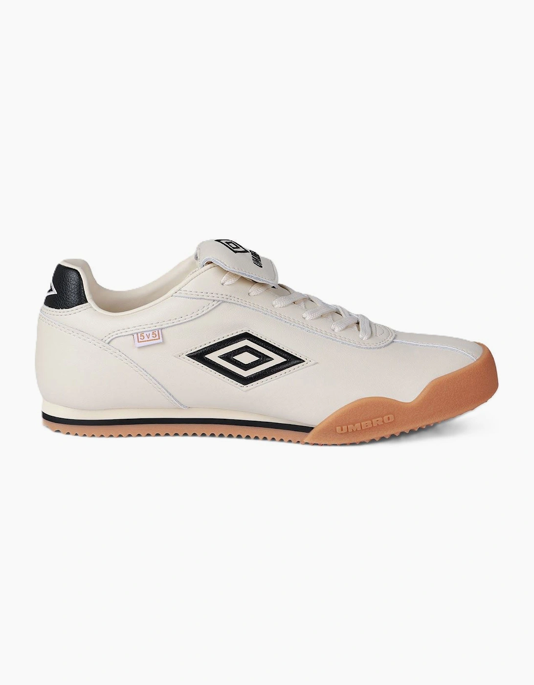 Umbro 5V5 Leather Antique White/Black Trainers