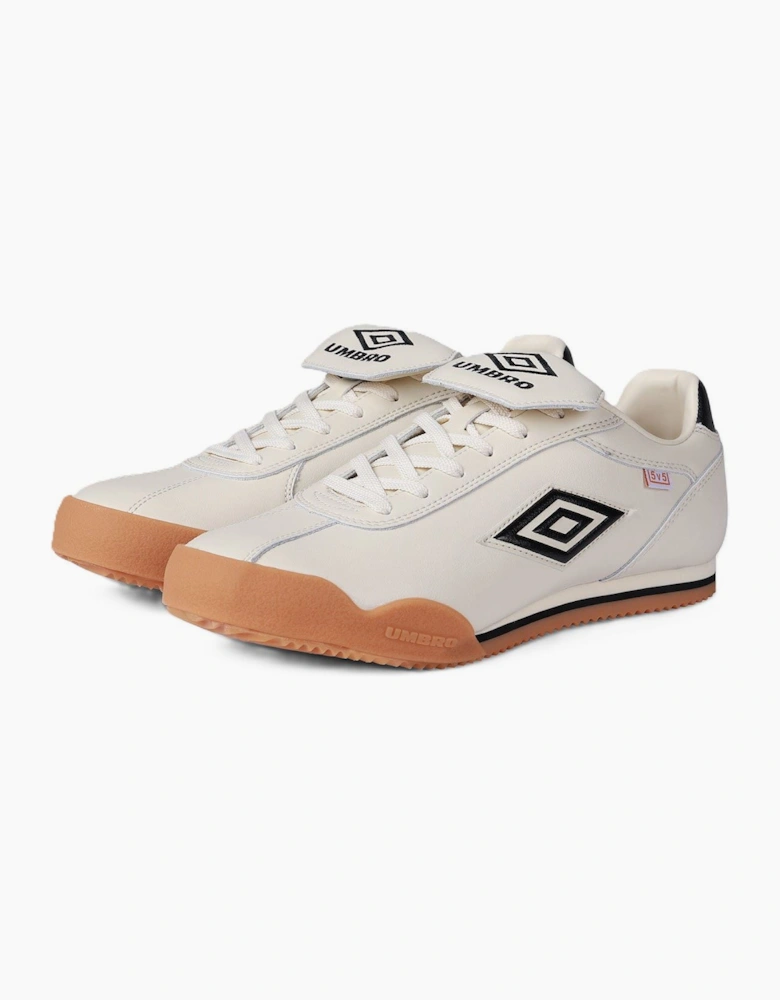 Umbro 5V5 Leather Antique White/Black Trainers