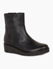 02 Black Lea