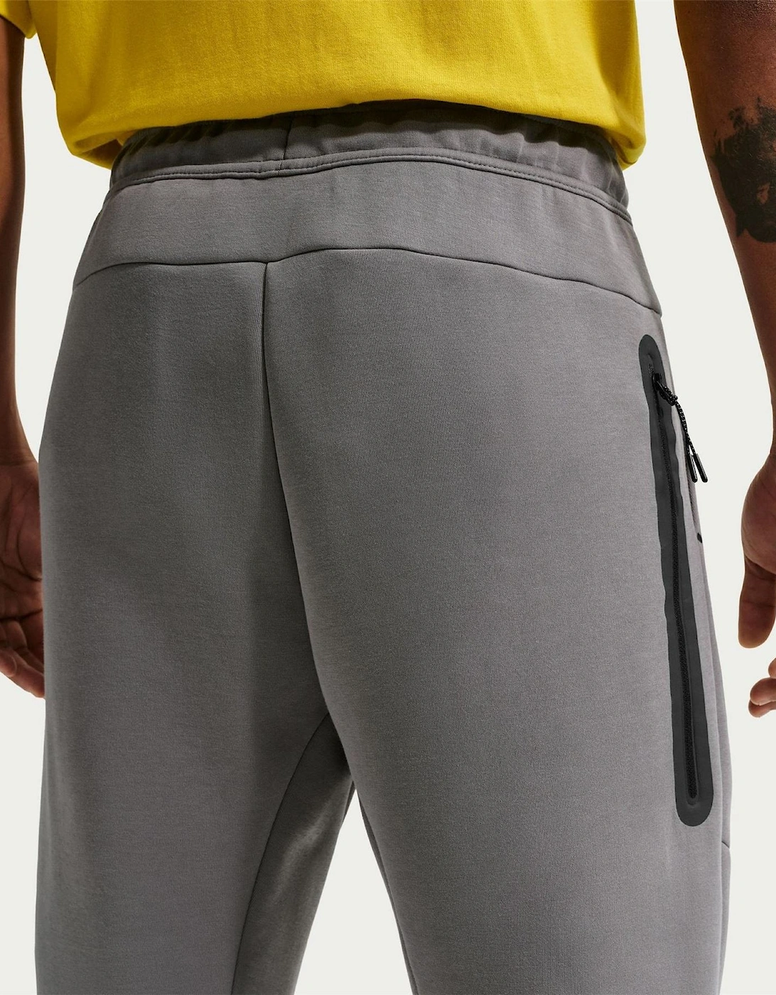 Tech Mid Rise Open Hem Straight Athletic Pants