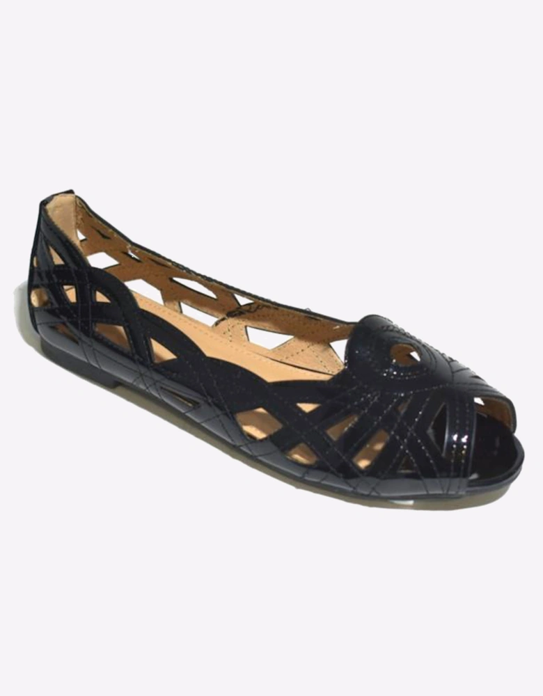 Reveal Dulce Girls Slip On Dress Shoes Black Patent