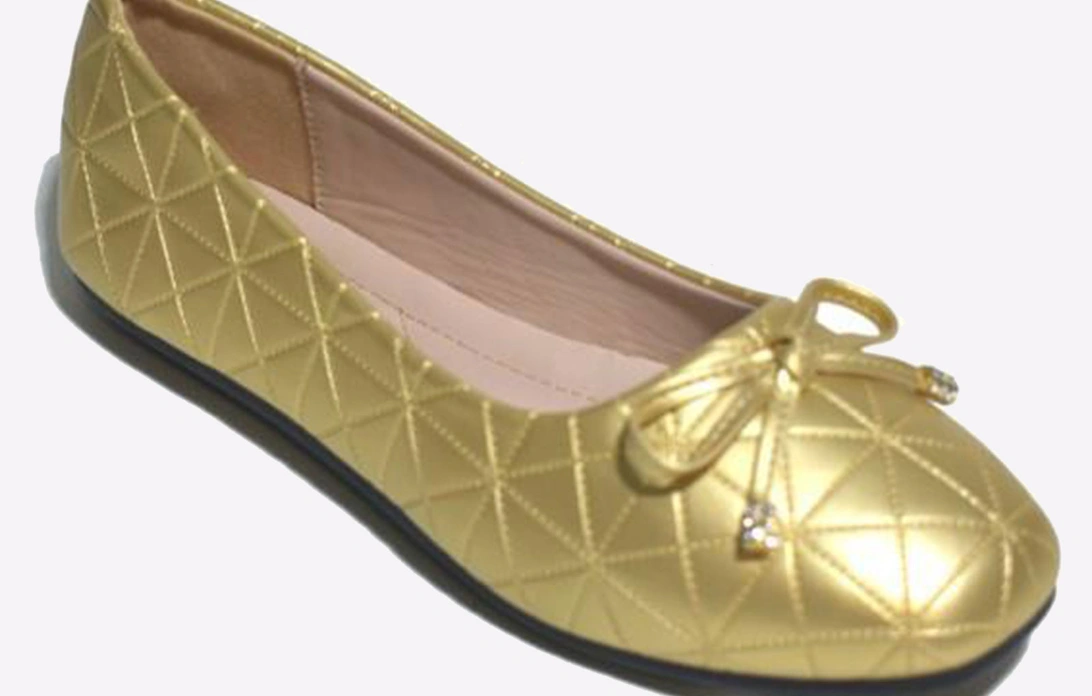 Reveal Layne Womens Slip On Shoes Gold
