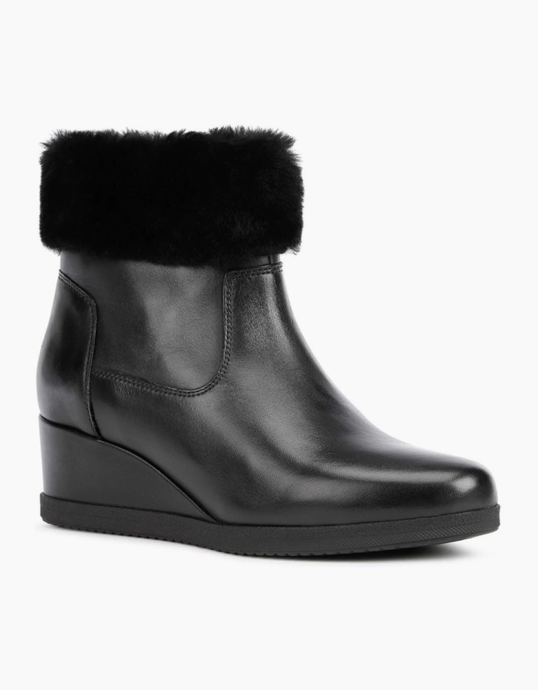 Geox Anylla Womens Wedge Ankle Boots Black
