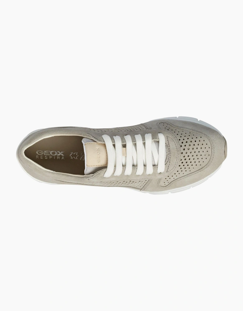 Geox D Sukie B Womens Trainers Light Grey