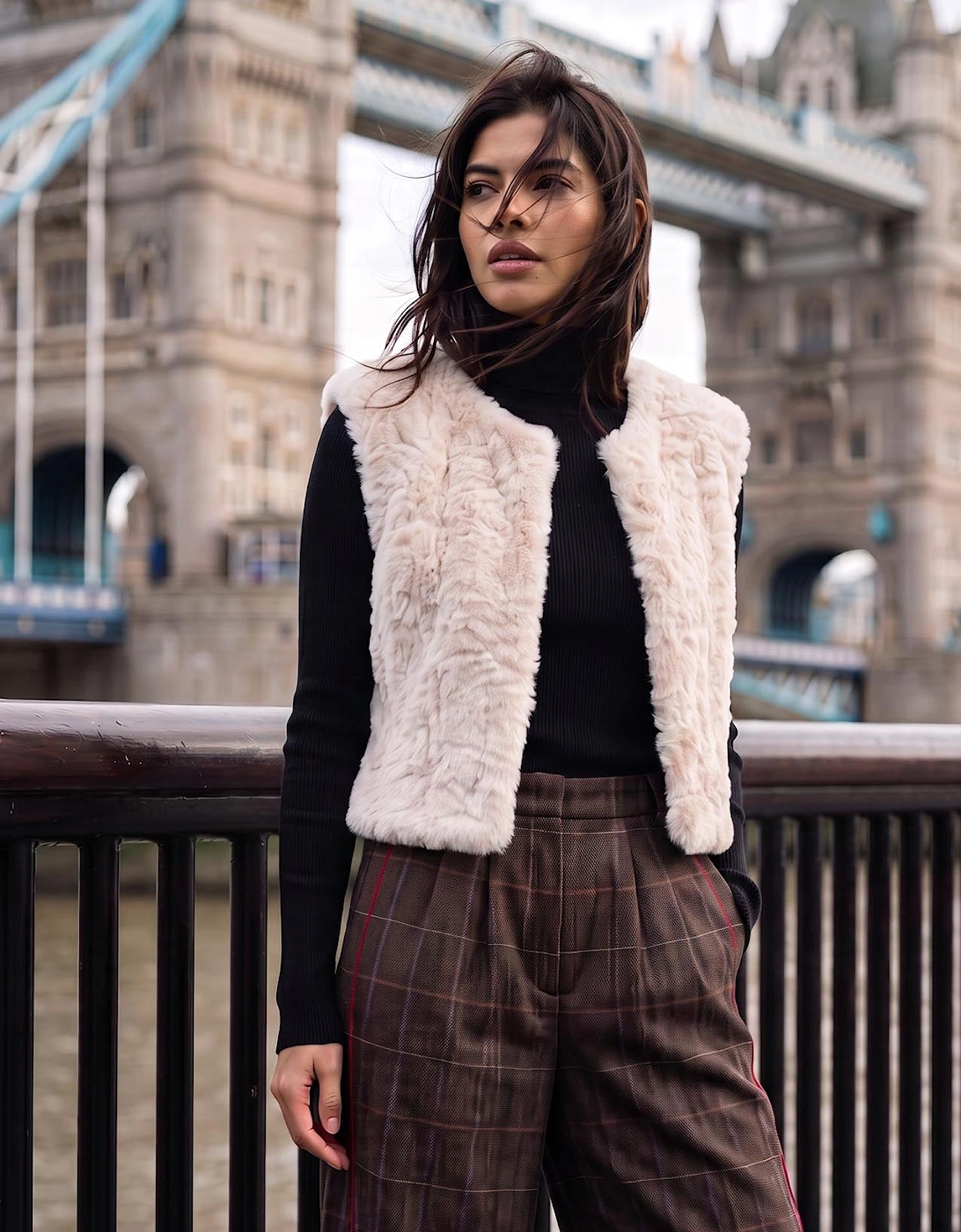 Edelweiss Faux Fur Gilet - Cream