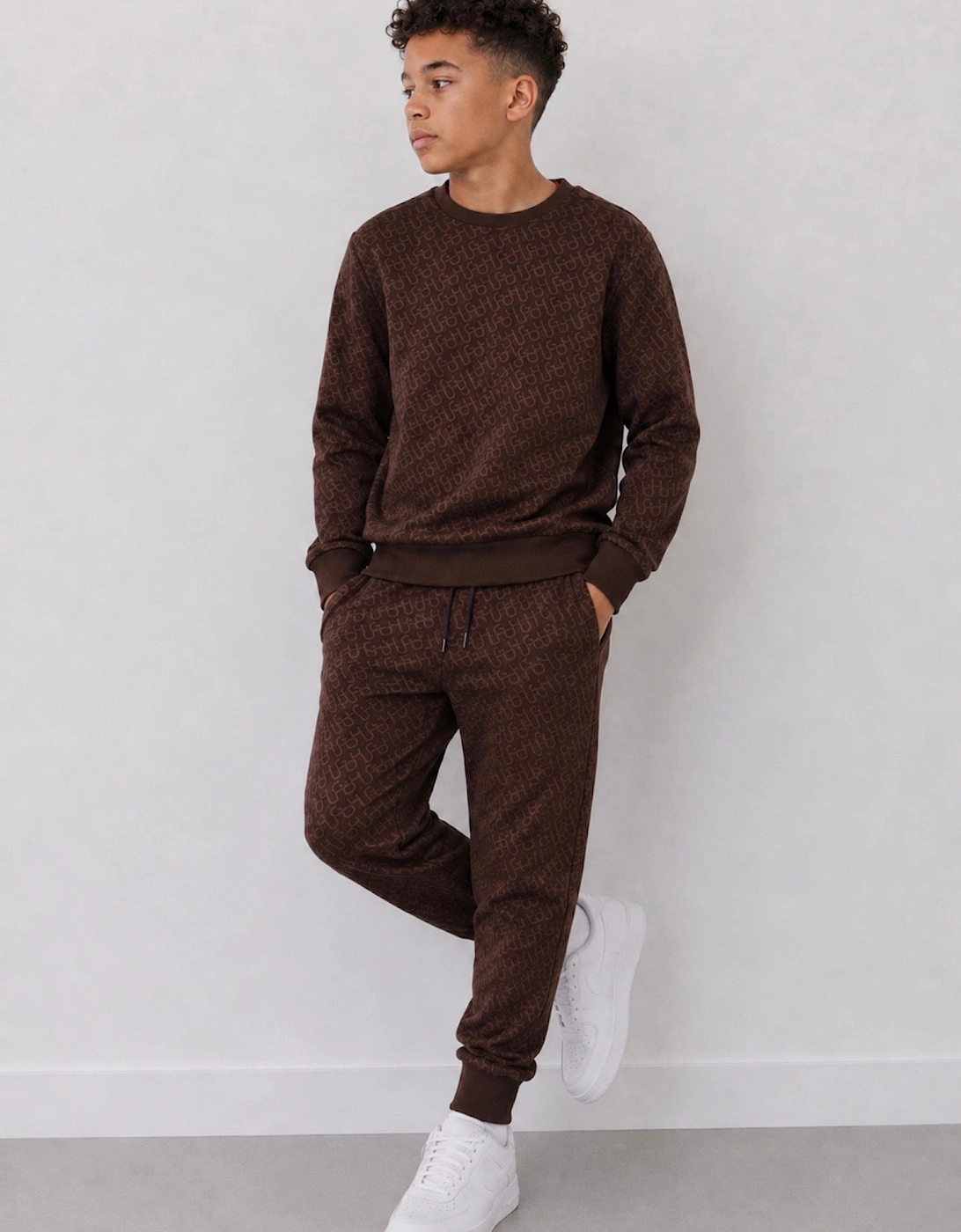 HUGO BOYS CHICORY COFFEE TRACKSUIT G01229/G01210