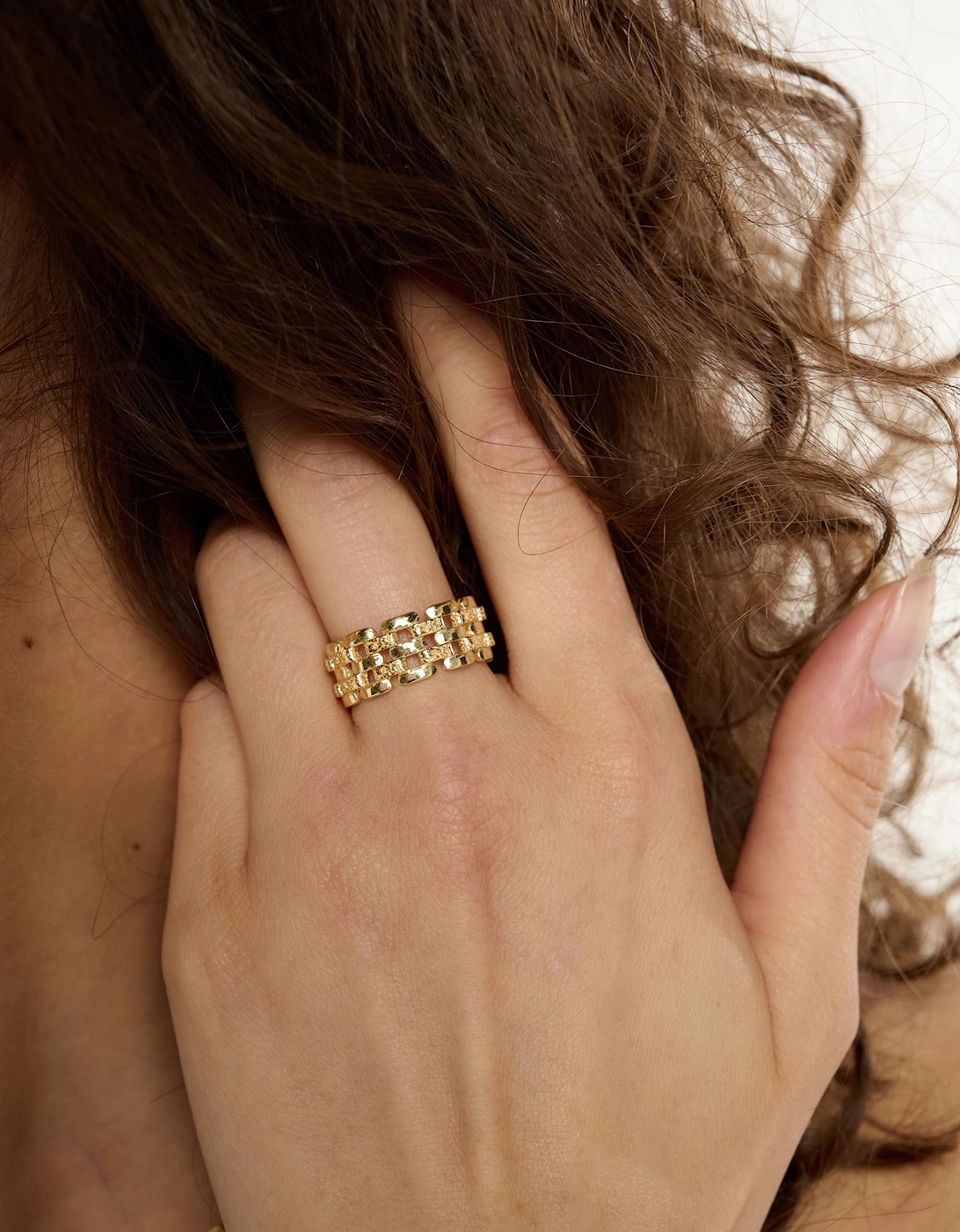 Linear Ring