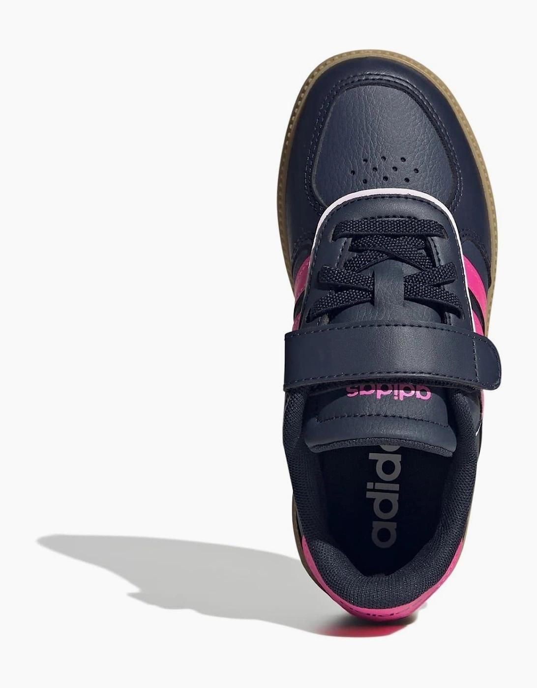Breaknet Low Top Three Stripes Sneakers
