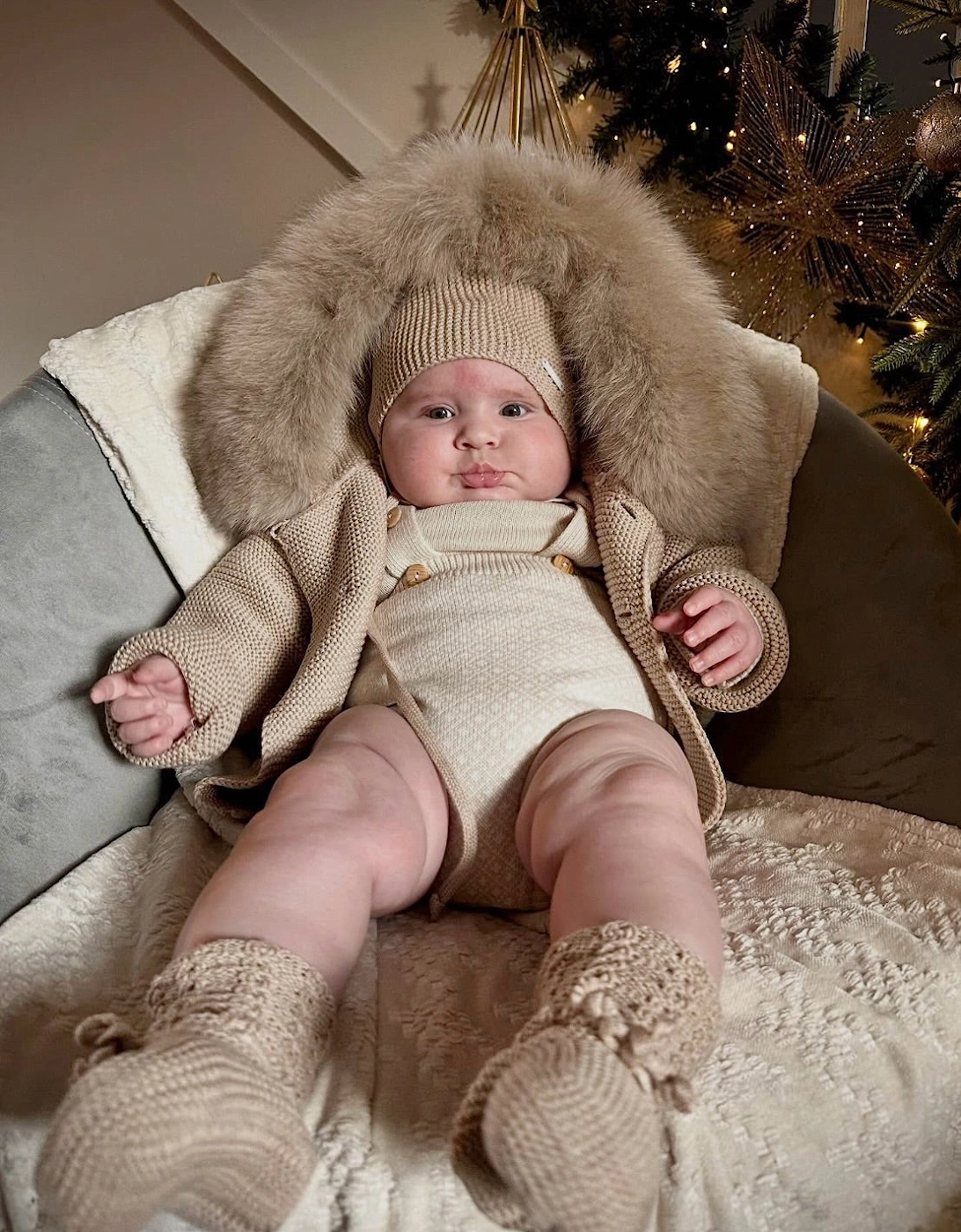 Deep Sand Knit Real Fur Trim Cardigan