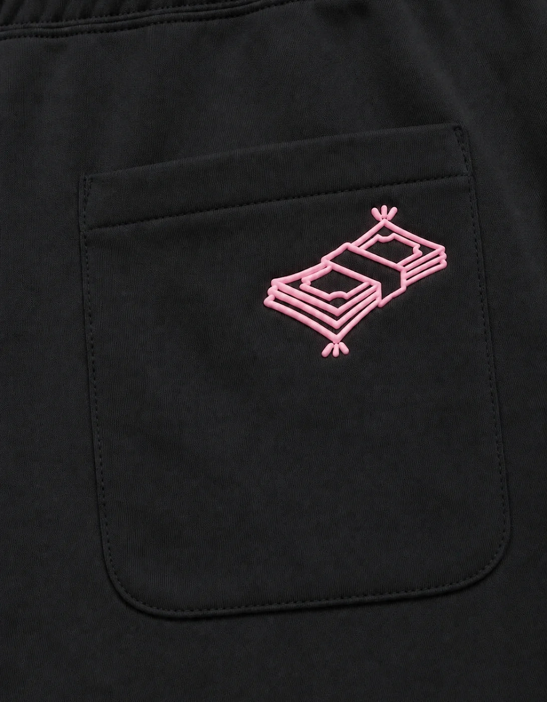 Fresh Flavours Rise Sweat Shorts - Black