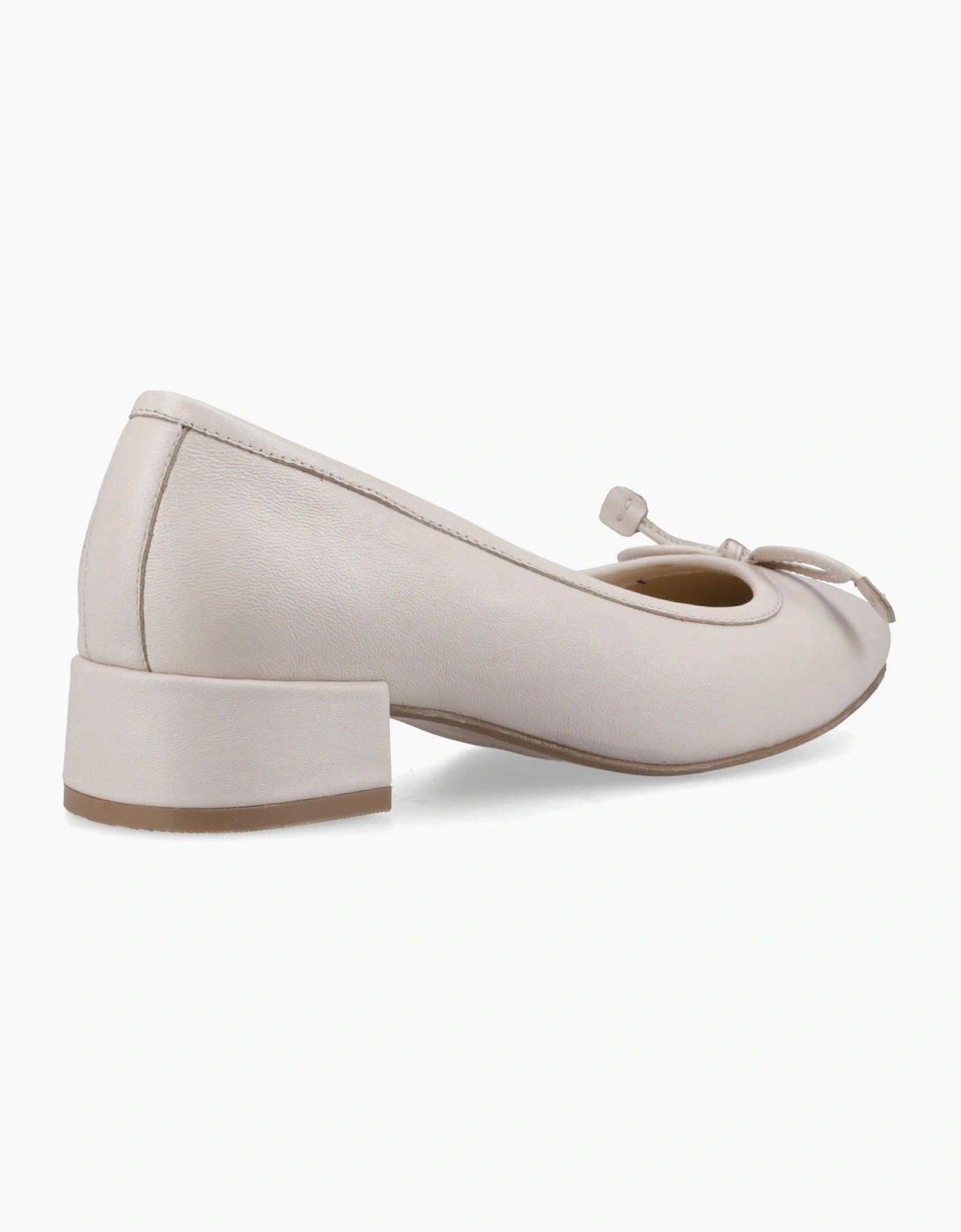 Hush Puppies Silvia Low Heel Sandal Leather Women's Ivory Sandals