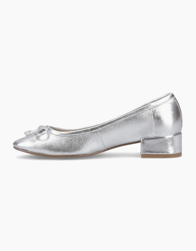 Hush Puppies Silvia Low Heel Sandal Leather Women's Silver Sandals