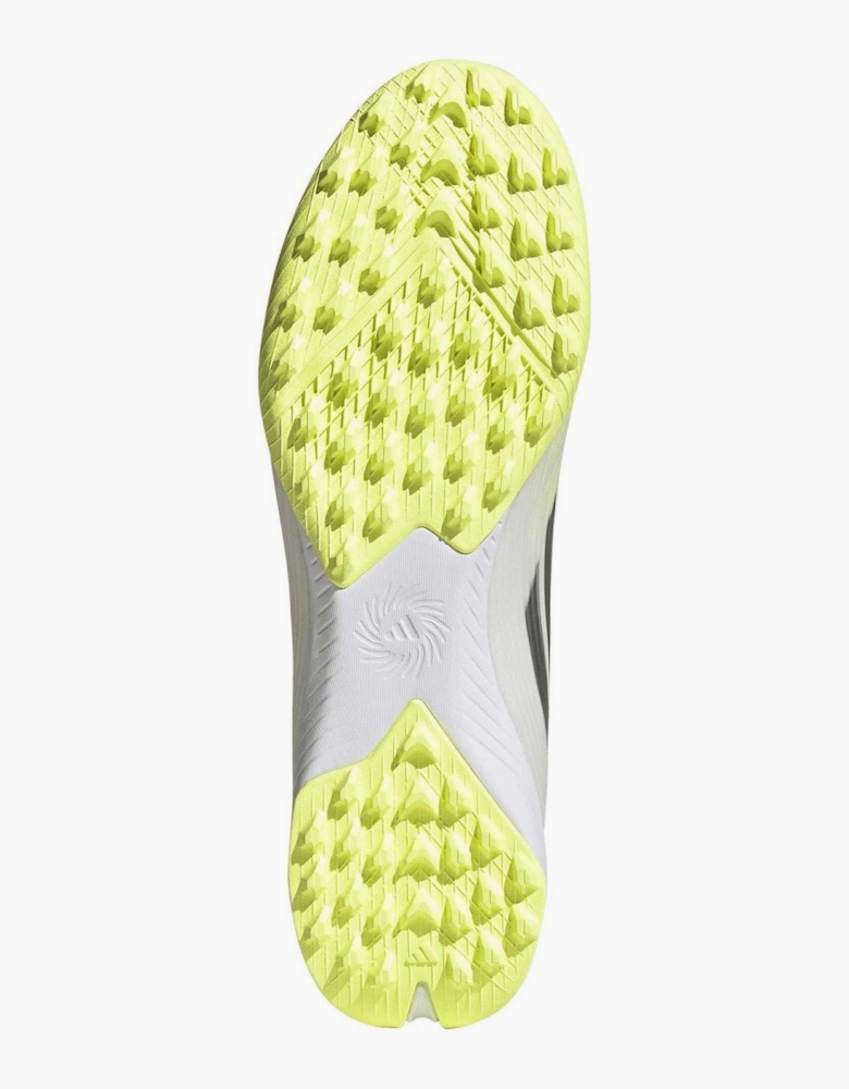 F50 Sparkfusi Football Lace-Up Sneakers
